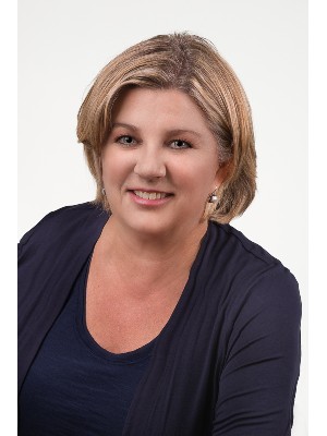 Caroline Johnson Caroline Johnson